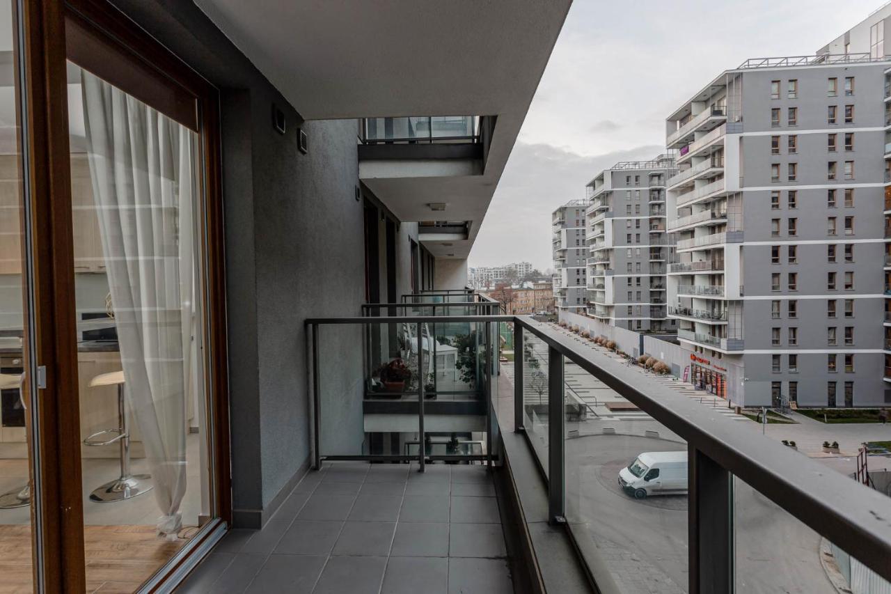 Chill Apartments Wola Center Варшава Екстериор снимка