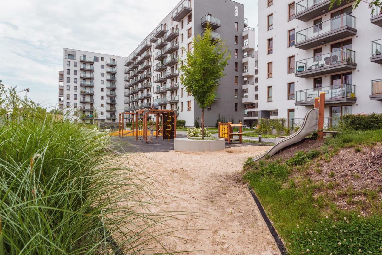 Chill Apartments Wola Center Варшава Екстериор снимка