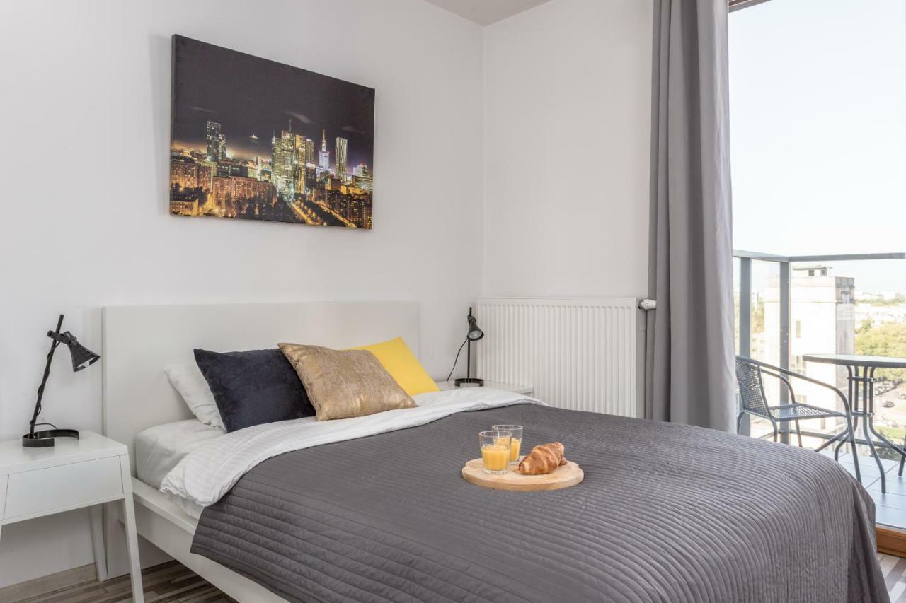 Chill Apartments Wola Center Варшава Екстериор снимка