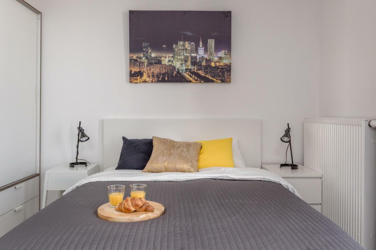 Chill Apartments Wola Center Варшава Екстериор снимка